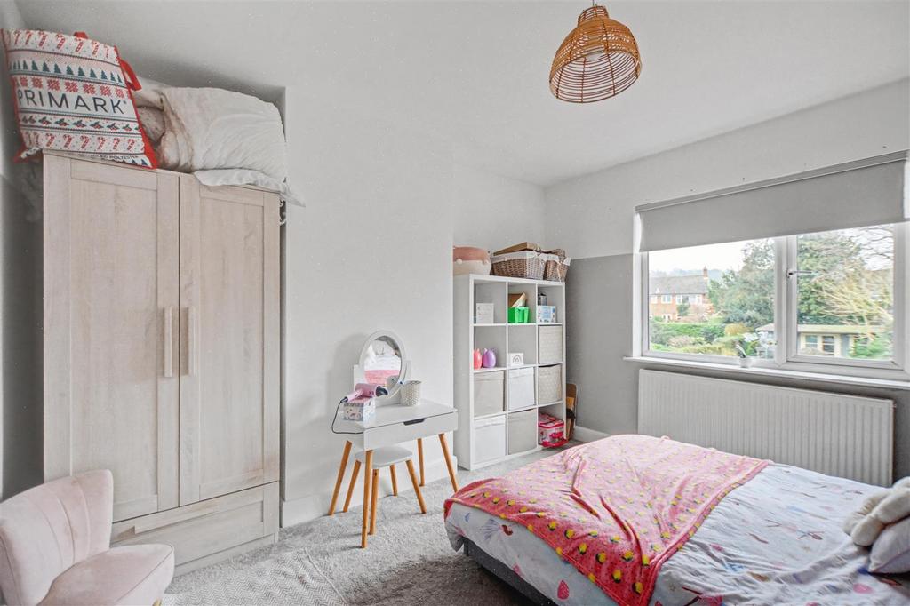 Bedroom 2 1.jpeg
