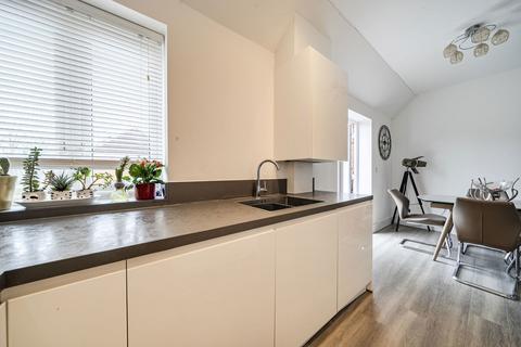 2 bedroom apartment for sale, Acorn Way, Orpington BR6
