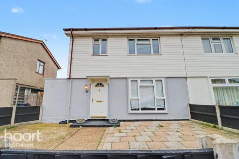 3 bedroom semi-detached house for sale, Wilthorne Gardens, Dagenham