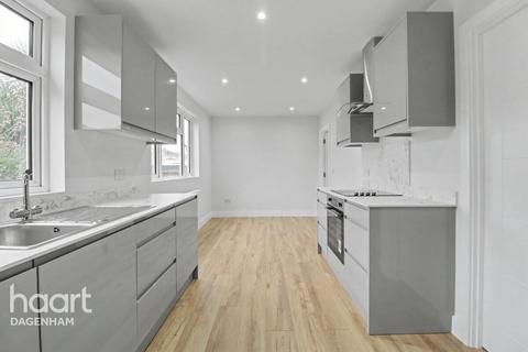 Wilthorne Gardens, Dagenham