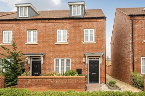 undefined, Heaton Road,  Kingsmere,  Bicester,  OX26