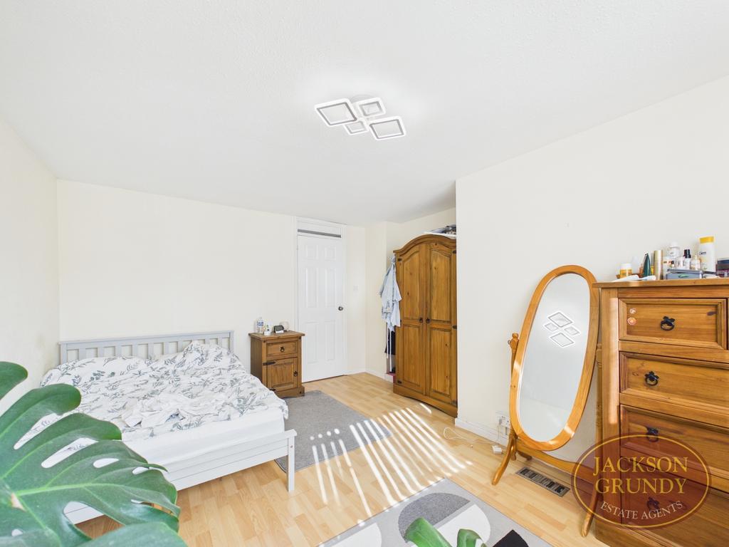 Gallfield Court