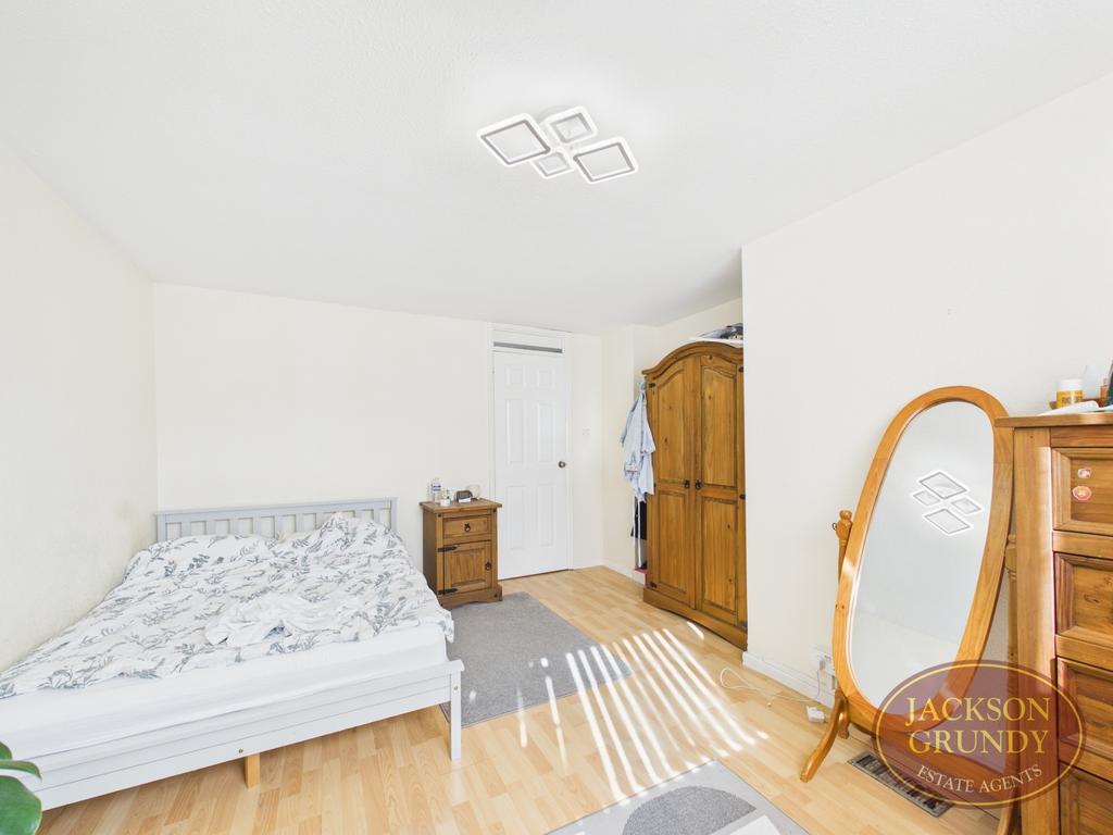 Gallfield Court