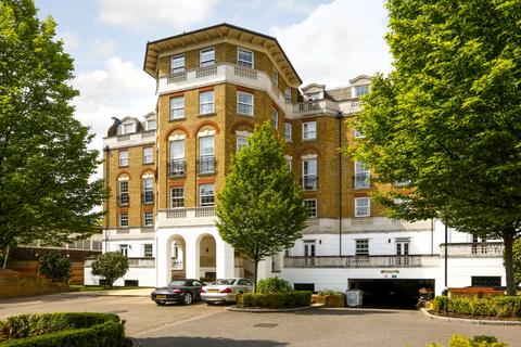 2 bedroom apartment to rent, Chapman Square London SW19