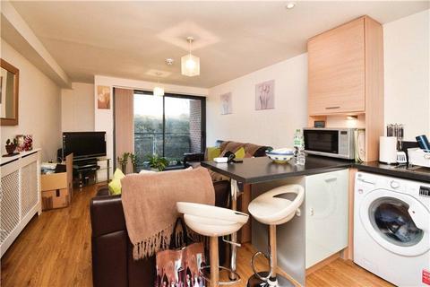 1 bedroom flat for sale, Berber Parade, London, SE18