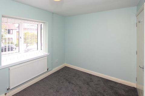 undefined, WOMBOURNE, Nailers Row