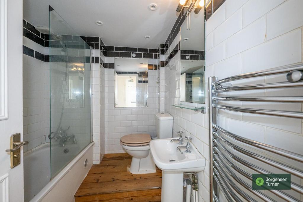 Bathroom .jpg
