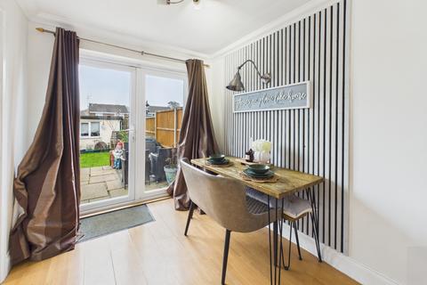 3 bedroom terraced house for sale, Glamis Close, Hemel Hempstead, HP2