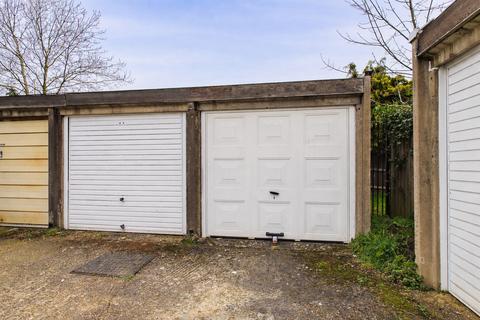 3 bedroom terraced house for sale, Glamis Close, Hemel Hempstead, HP2