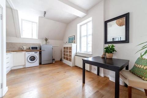 undefined, Little Titchfield Street, Fitzrovia, London, W1W