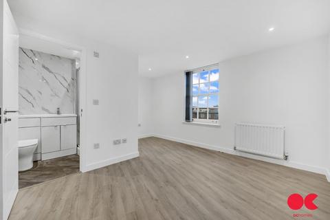 undefined, Spring Gardens, Romford RM7
