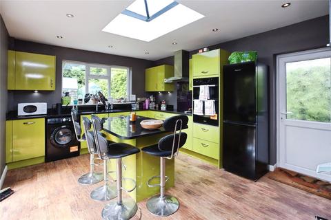 3 bedroom detached house for sale, Hopgarden Road, Tonbridge, Kent, TN10