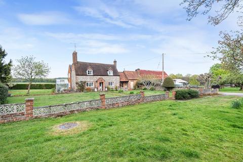 undefined, Newlands Lane, Henley-On-Thames RG9