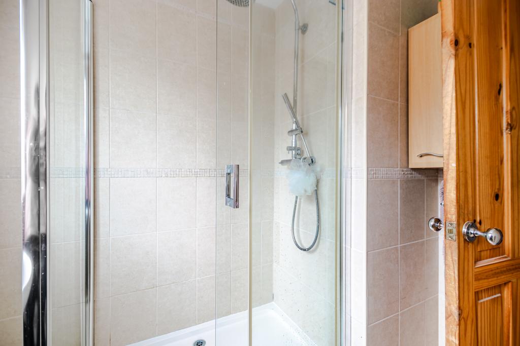 Shower2