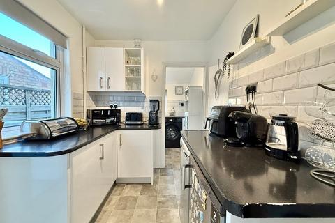2 bedroom terraced house for sale, Henslow Road, Ipswich IP4