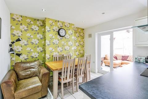 3 bedroom semi-detached house for sale, Edinburgh Road, Wellingborough