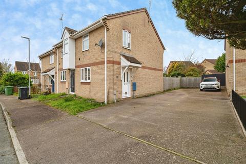 2 bedroom terraced house for sale, Thistle Close, Thetford