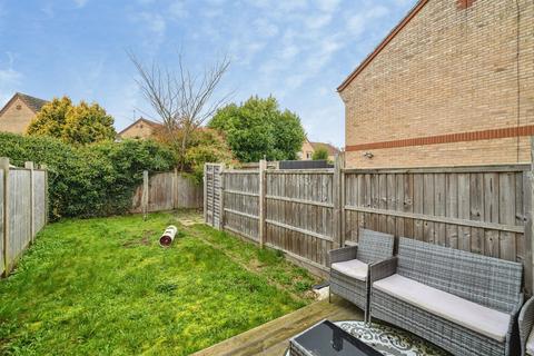 2 bedroom terraced house for sale, Thistle Close, Thetford