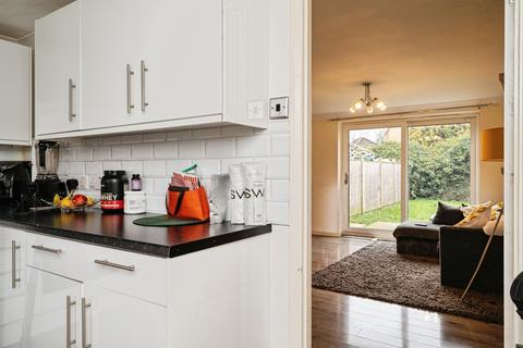 2 bedroom terraced house for sale, Thistle Close, Thetford