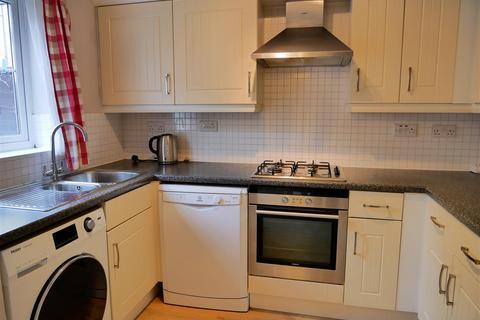 3 bedroom semi-detached house for sale, Minnow Close, Calne