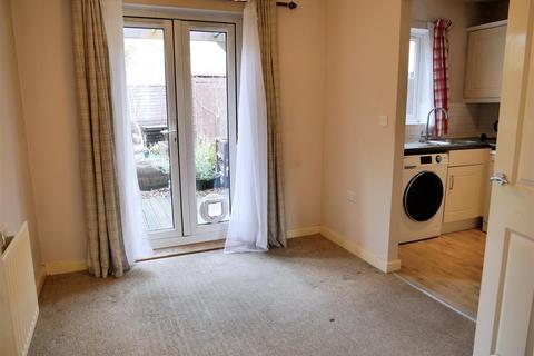 3 bedroom semi-detached house for sale, Minnow Close, Calne