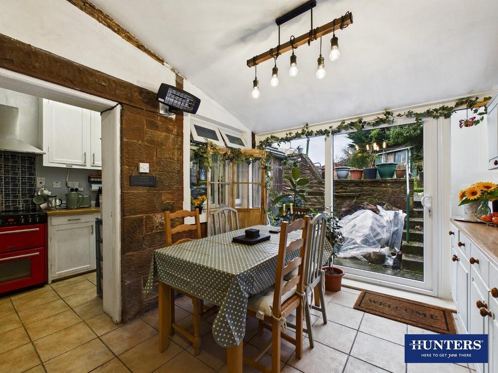 Garden/Dining Room