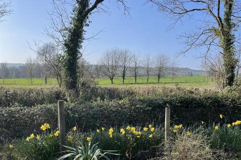 3 bedroom detached bungalow for sale, Llanwarne, Hereford