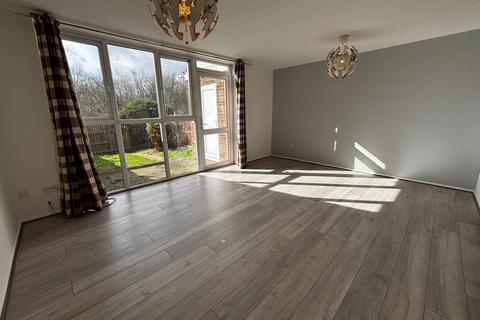 3 bedroom house to rent, Simmons Drive, Birmingham, B32