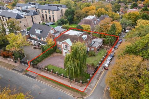 The Bishops Avenue, London N2