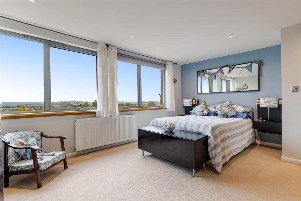 63 - 53 Dunstone Park Road Paignton.jpg