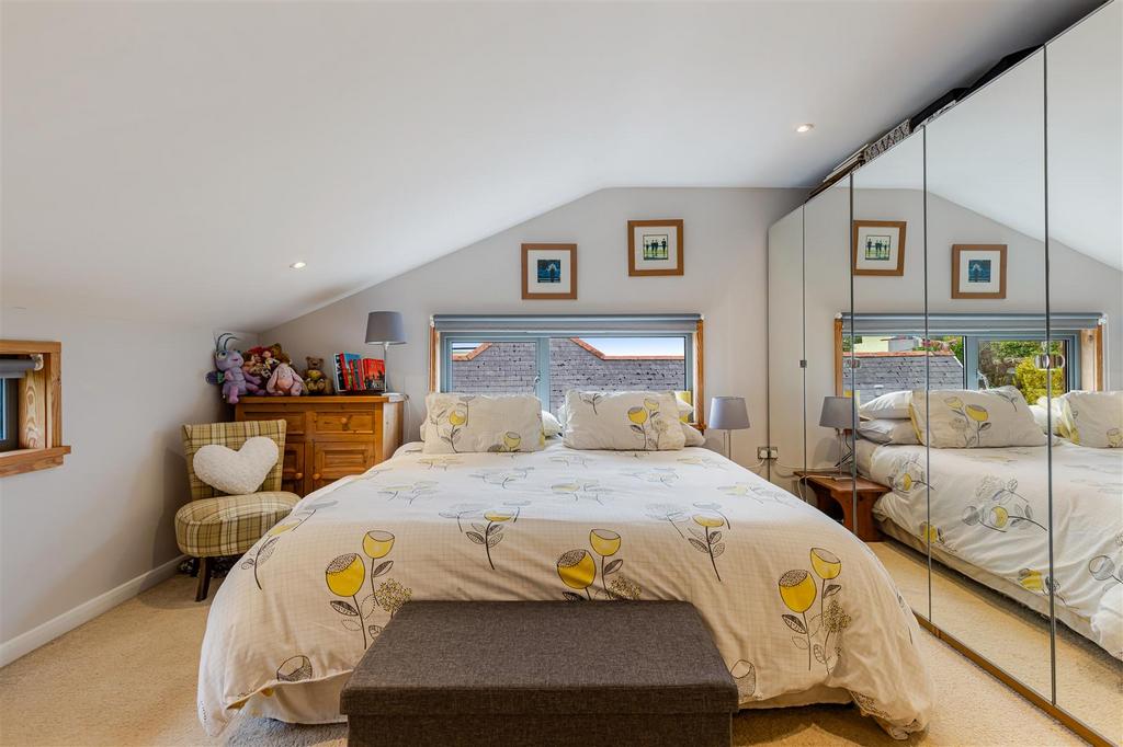 57 - 53 Dunstone Park Road Paignton.jpg