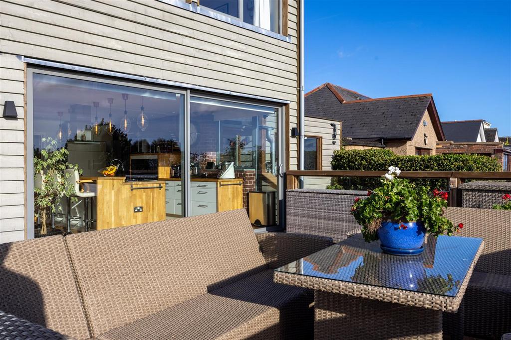 27 - 53 Dunstone Park Road Paignton.jpg