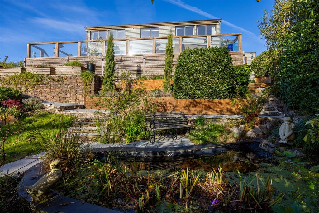 30 - 53 Dunstone Park Road Paignton.jpg