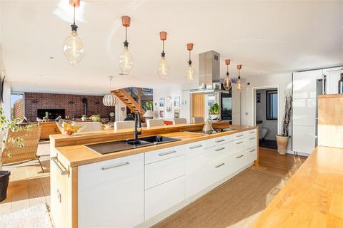 3 bedroom detached house for sale, Dunstone Park Road, Paignton