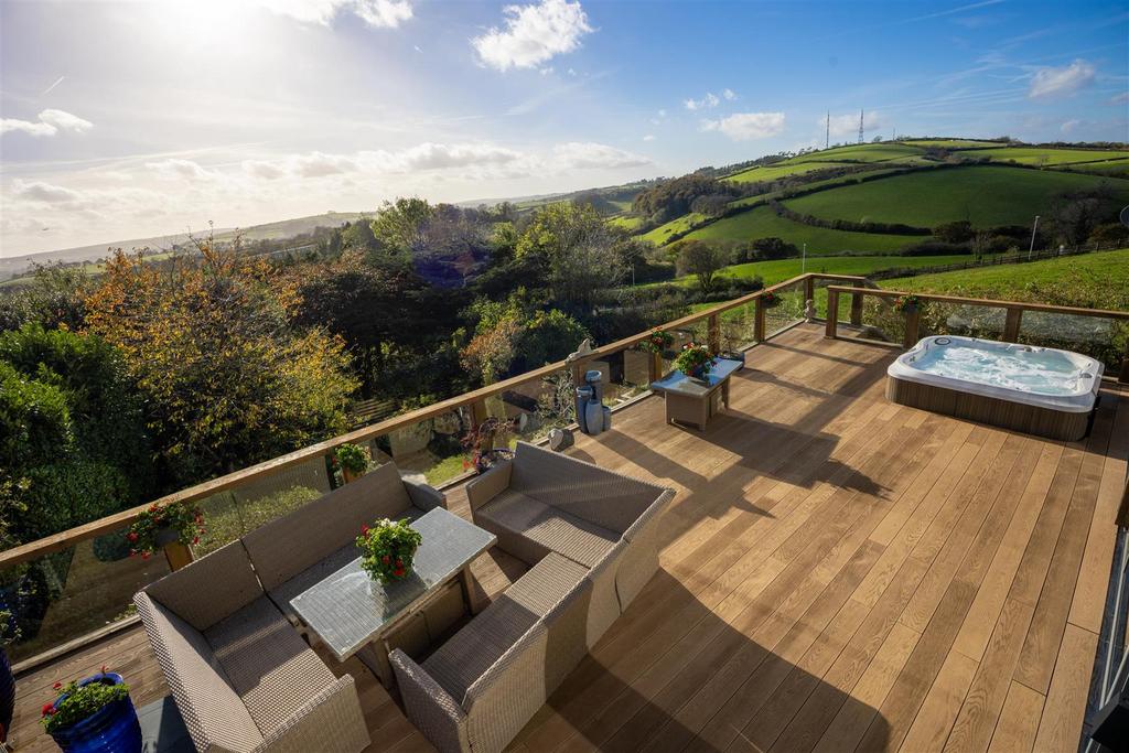 16 - 53 Dunstone Park Road Paignton.jpg