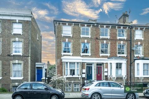 2 bedroom flat for sale, Loftus Road, Shepherds Bush, W12