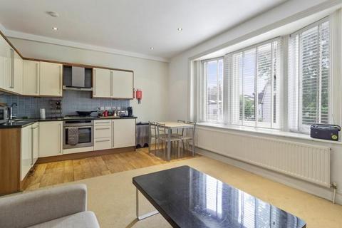 1 bedroom apartment for sale, Rosslyn Hill, Hampstead, London, NW3