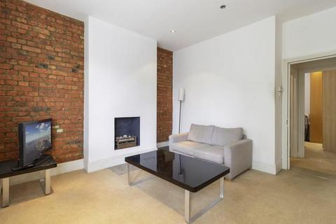 1 bedroom apartment for sale, Rosslyn Hill, Hampstead, London, NW3