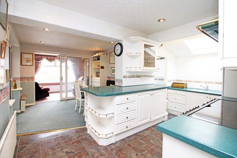 3 bedroom bungalow for sale, Marine Parade,  Fleetwood, FY7