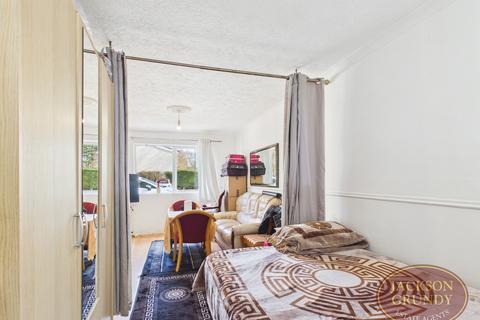 3 bedroom terraced house for sale, Marshwell Court, Little Billing, NN3 9SU