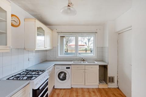 3 bedroom ground floor maisonette for sale, Ampthill Square, London NW1