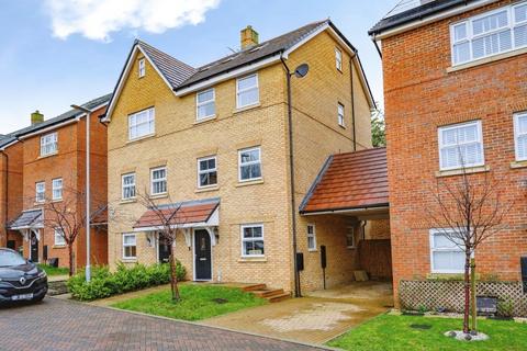 undefined, Jay Close, HEMEL HEMPSTEAD
