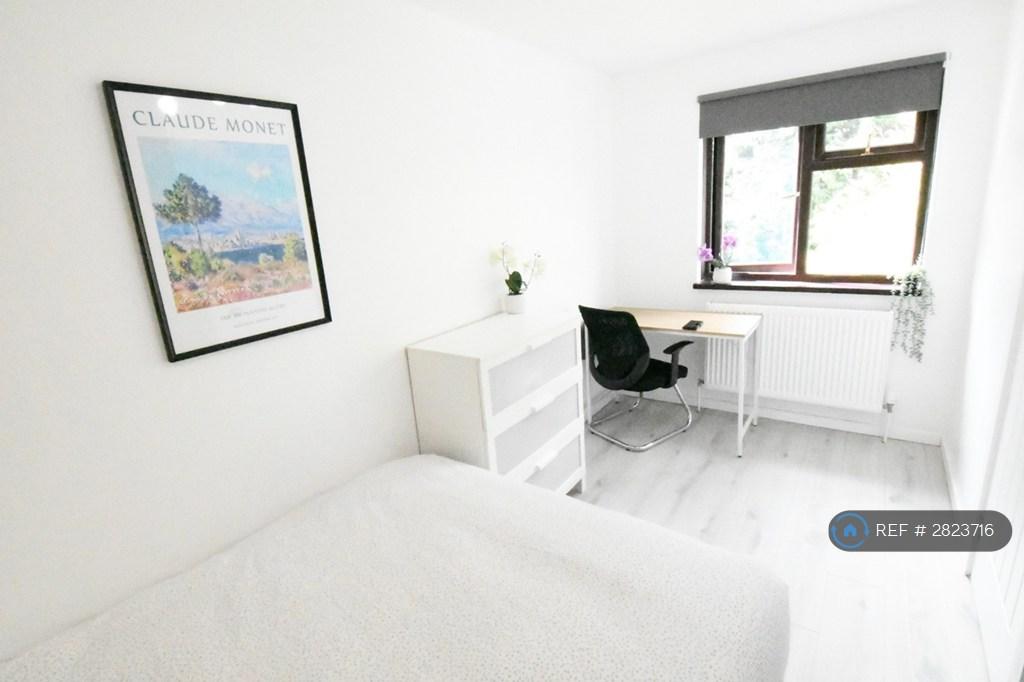Double Bedroom