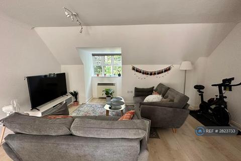 undefined, Wood Court, Sale, M33