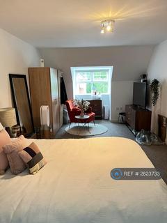 undefined, Wood Court, Sale, M33