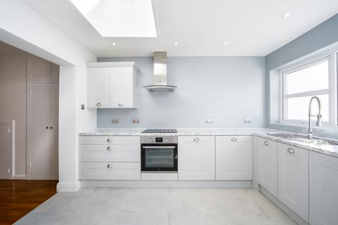 undefined, New Road, Weybridge, KT13