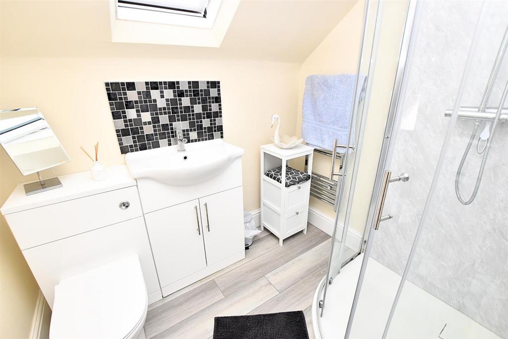 En suite shower room