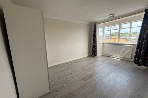 1 bedroom flat to rent, Norfolk House Road, London SW16