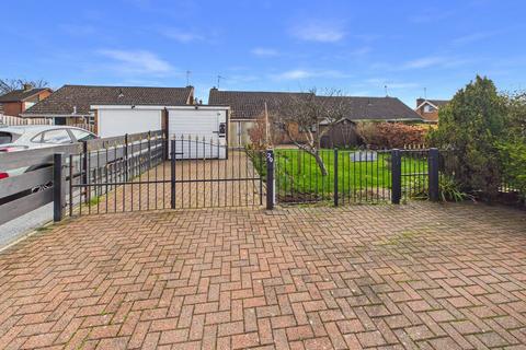 undefined, Chesterfield S45