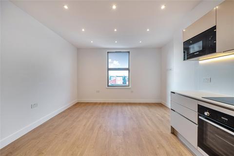 3 bedroom apartment to rent, Cricklewood Broadway, London, NW2